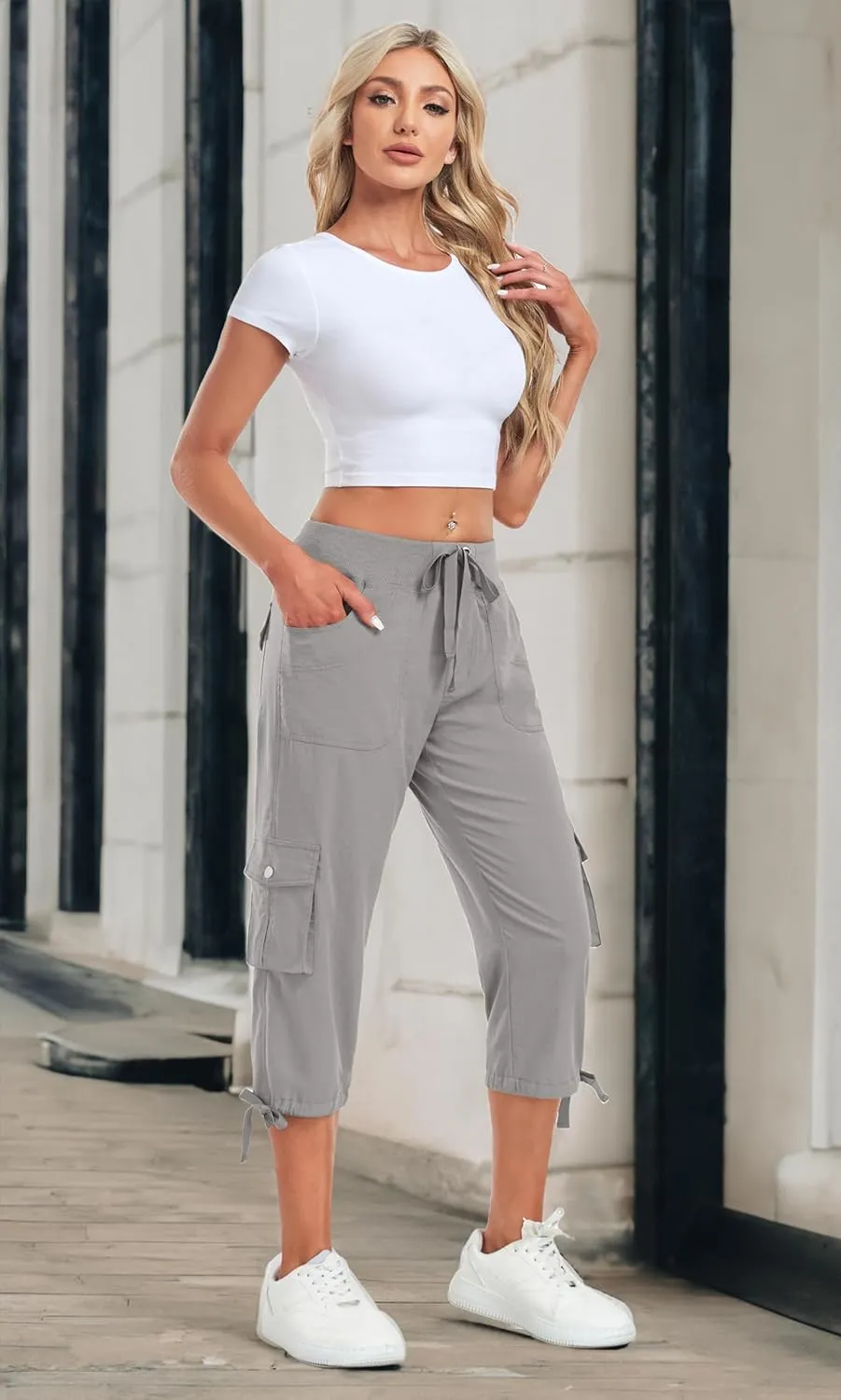 Women's Cargo Capris Pants Lightweight Quick Dry Hiking Pants Baggy Casual Outdoor Travel Cute Pants with 6 Pockets